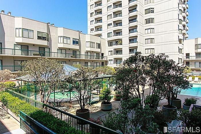 601 Van Ness Ave #711,  Photo