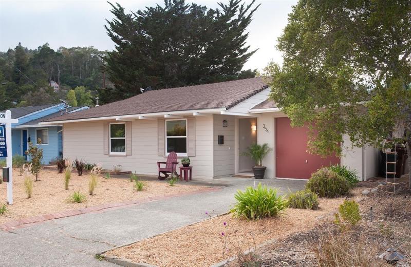 354 Starling Road,  Photo