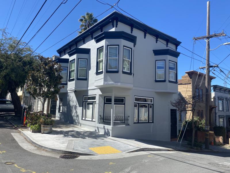 44 Powers Street,  Photo